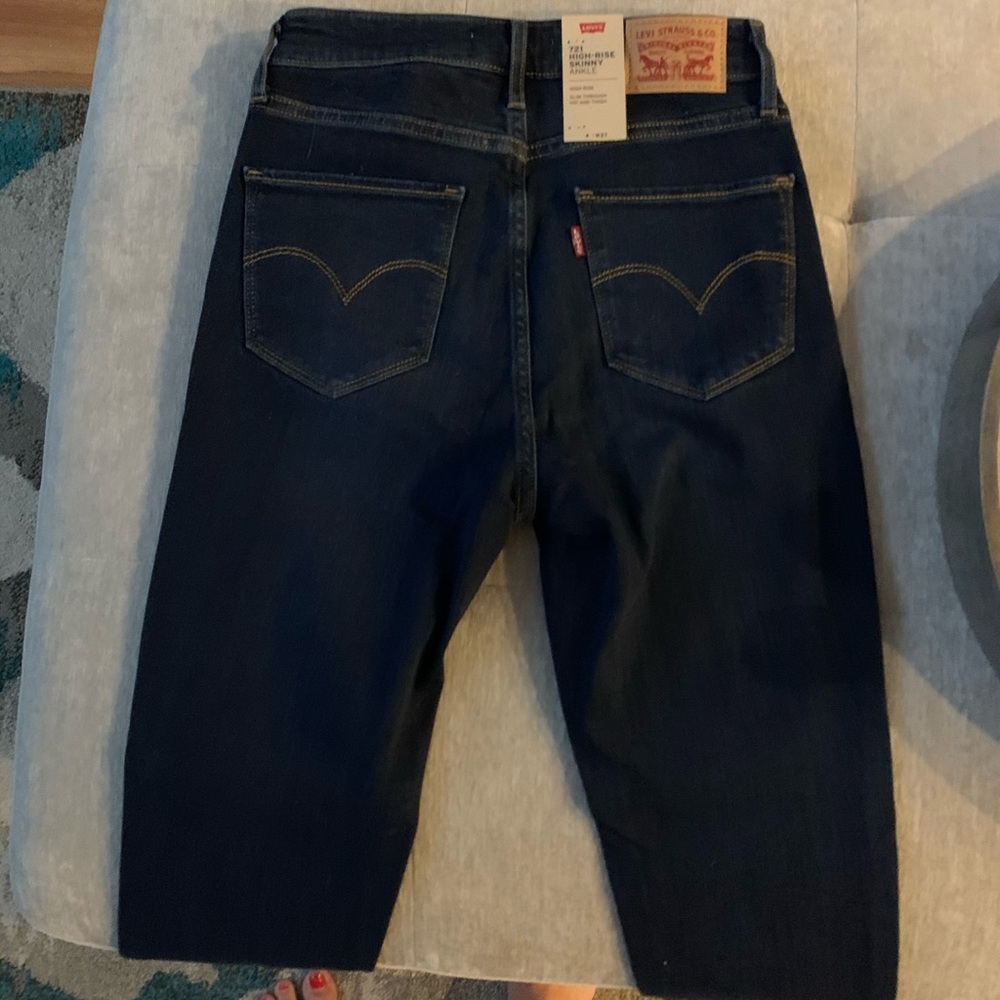 Levi’s 721 High Rise Skinny Ankle Jeans - Picture 1 of 3